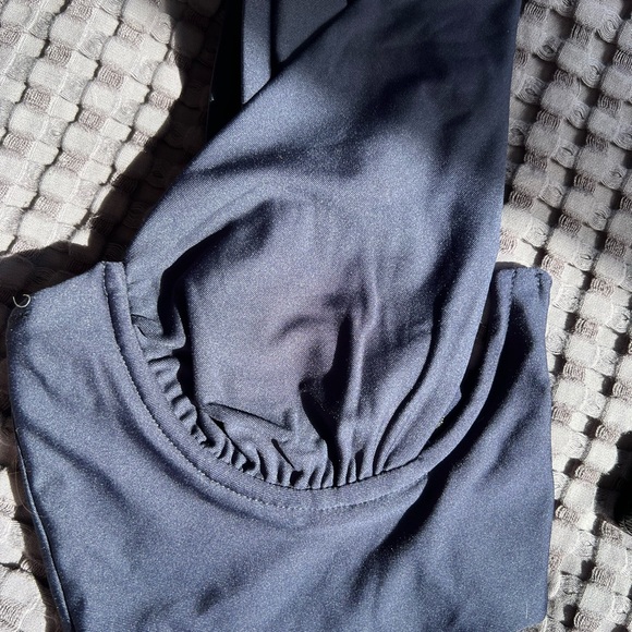 SHEIN Cross Wrap Crop Tank Top Small - Picture 3 of 4